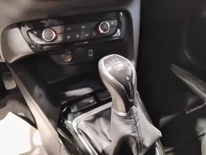 Photo 23 Opel Corsa  1.2 75 ch BVM5