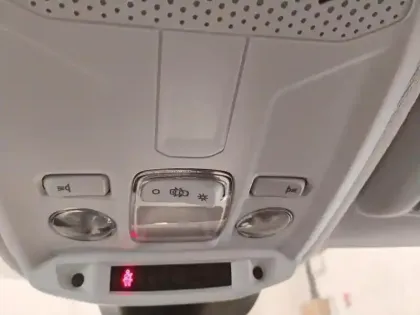 Photo 24 Peugeot 208  PureTech 75 S&S BVM5 Active Pack