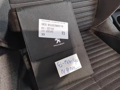 Photo 15 Peugeot 208  PureTech 75 S&S BVM5 Active Pack