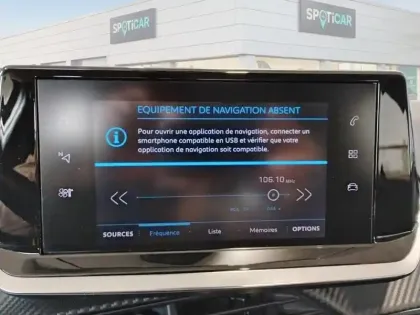 Photo 21 Peugeot 208  PureTech 75 S&S BVM5 Active Pack