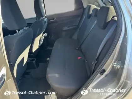 Photo 22 Suzuki Swift Gén. IV Ph2 Avantage 5