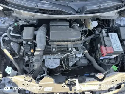 Photo 6 Suzuki Swift Gén. IV Ph2 Avantage 5