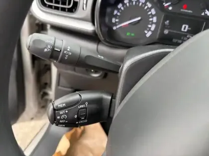 Photo 16 Citroën C3  PureTech 83 ch BVM5 You