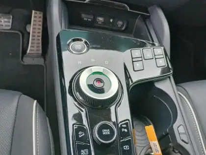 Photo 23 Kia Sportage Gén. V Ph1 GT-Line P Business 5