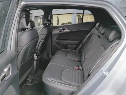 Photo 22 Kia Sportage Gén. V Ph1 GT-Line P Business 5