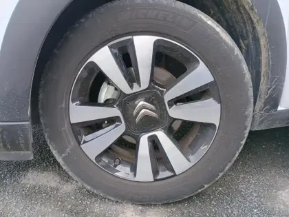 Photo 14 Citroën C3  PureTech 83 S&S BVM5 Shine