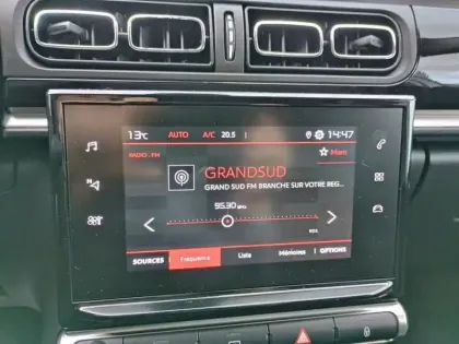 Photo 10 Citroën C3  PureTech 83 S&S BVM5 Shine