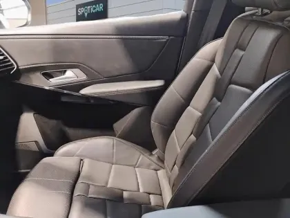 Photo 8 DS DS 7 DS7 Crossback Hybride E-Tense 300 EAT8 4x4 Rivoli