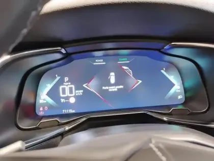 Photo 20 DS DS 7 DS7 Crossback Hybride E-Tense 300 EAT8 4x4 Rivoli