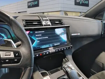 Photo 10 DS DS 7 DS7 Crossback Hybride E-Tense 225 EAT8 Performance Line