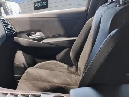 Photo 8 DS DS 7 DS7 Crossback Hybride E-Tense 225 EAT8 Performance Line