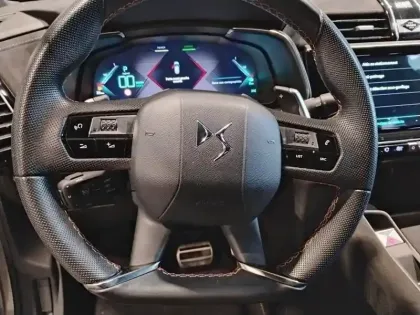 Photo 11 DS DS 7 DS7 Crossback Hybride E-Tense 225 EAT8 Performance Line