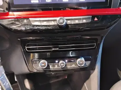 Photo 12 Opel Mokka  1.2 Turbo 130 ch BVM6 GS Line