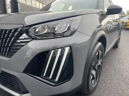 Photo 11 Peugeot 2008  100 S&S BVM6 Allure