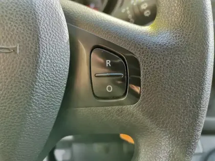 Photo 20 Renault Trafic L2H1 3,0t (8/9 Sièges) Zen 1.6