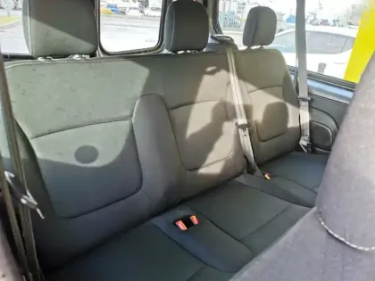 Photo 18 Renault Trafic L2H1 3,0t (8/9 Sièges) Zen 1.6