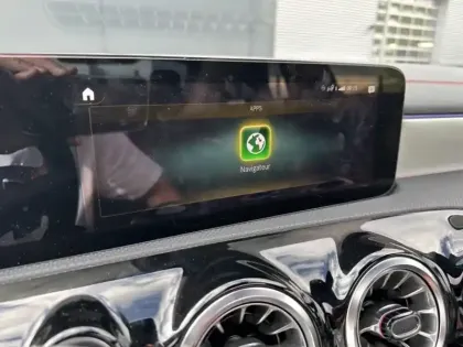 Photo 10 Mercedes CLA 250 e Coupé AMG Line