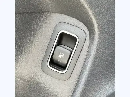 Photo 43 Mercedes CLA 250 e Coupé AMG Line