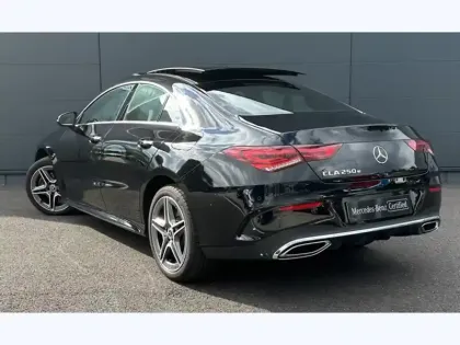 Photo 22 Mercedes CLA 250 e Coupé AMG Line