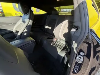 Photo 15 Mercedes Classe C Gén. IV (C205) Ph2 AMG Line 2