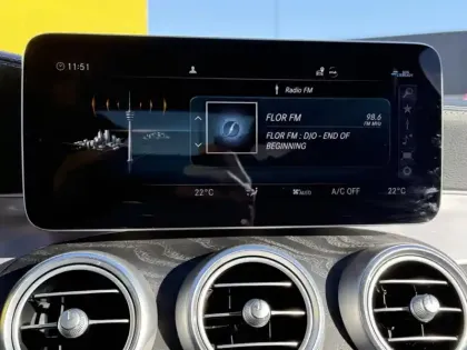 Photo 17 Mercedes Classe C Gén. IV (C205) Ph2 AMG Line 2