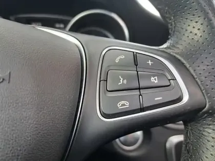 Photo 20 Mercedes CLA  220 d  Coupé Sensation