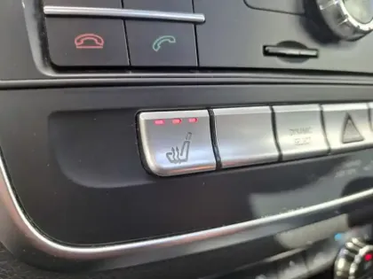 Photo 24 Mercedes CLA Gén. I (C117) Ph2 Sensation 4