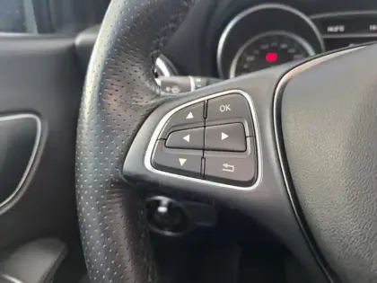 Photo 19 Mercedes CLA  220 d  Coupé Sensation