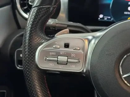 Photo 18 Mercedes CLA  250 e Coupé AMG Line