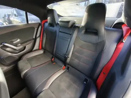 Photo 24 Mercedes CLA Mercedes-AMG  35 4MATIC Cou