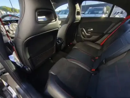 Photo 23 Mercedes CLA Mercedes-AMG  35 4MATIC Cou