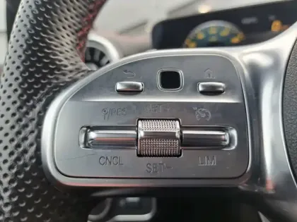 Photo 43 Mercedes CLA Mercedes-AMG  35 4MATIC Cou