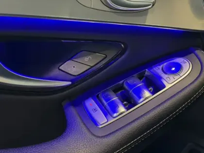 Photo 13 Mercedes Classe GLC GLC 220 d 4MATIC Coupé AMG Lin