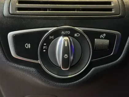 Photo 15 Mercedes Classe GLC GLC 220 d 4MATIC Coupé AMG Lin