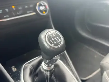 Photo 7 Ford Fiesta 1.0 EcoBoost 100ch Stop&Start Titanium 5p Euro6.2