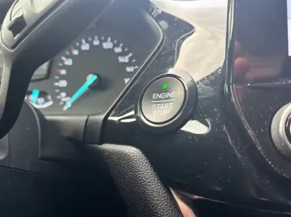 Photo 12 Ford Fiesta 1.0 EcoBoost 100ch Stop&Start Titanium 5p Euro6.2