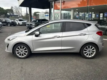 Photo 18 Ford Fiesta 1.0 EcoBoost 100ch Stop&Start Titanium 5p Euro6.2