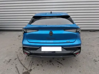 Photo 5 Renault Rafale Nouveau E-Tech full hybrid 200ch esprit Alpine