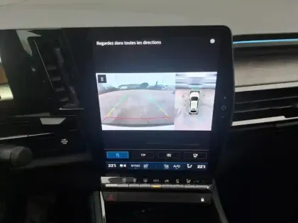 Photo 18 Renault Rafale Nouveau E-Tech full hybrid 200ch esprit Alpine