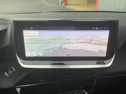 Photo 14 Peugeot 208 Nouvelle Hybrid 100 e-DCS6 GT