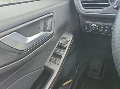 Photo 5 Ford Kuga 2.5 Duratec 225ch PHEV ST-Line X BVA