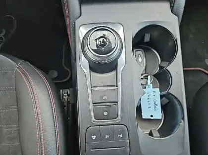 Photo 7 Ford Kuga 2.5 Duratec 225ch PHEV ST-Line X BVA