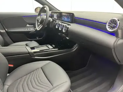 Photo 15 Mercedes Classe A 180 Progressive Line