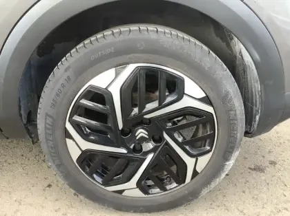 Photo 8 Citroën C4 PureTech 130 EAT8 Max