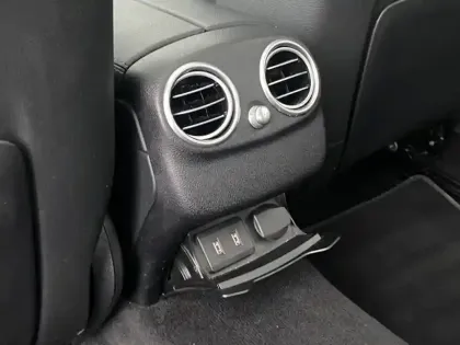 Photo 15 Mercedes Classe C Berline 200 d AMG Line