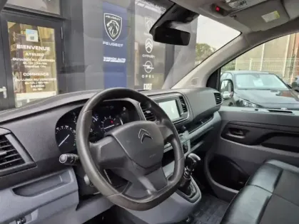 Photo 20 Citroën Jumpy III M BlueHDi 120 S&S BVM6 (300 Nm) Driver