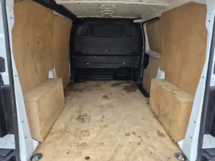 Photo 14 Citroën Jumpy III M BlueHDi 120 S&S BVM6 (300 Nm) Driver