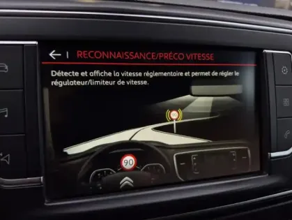 Photo 30 Citroën Jumpy III M BlueHDi 120 S&S BVM6 (300 Nm) Driver