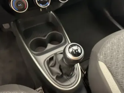 Photo 16 Toyota Aygo 1.0 VVT-i 72 Design