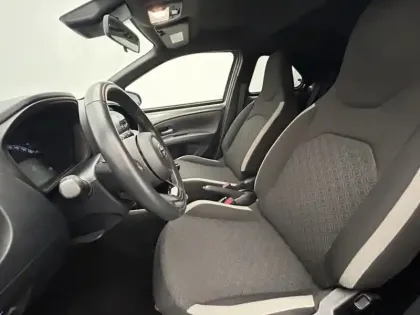 Photo 12 Toyota Aygo 1.0 VVT-i 72 Design